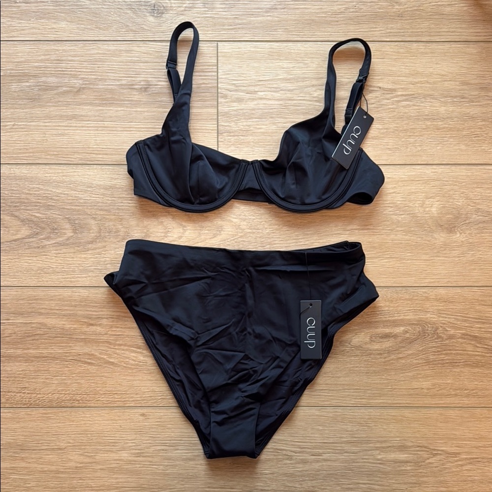 NWT: CUUP Bikini Black Underwire Swim
